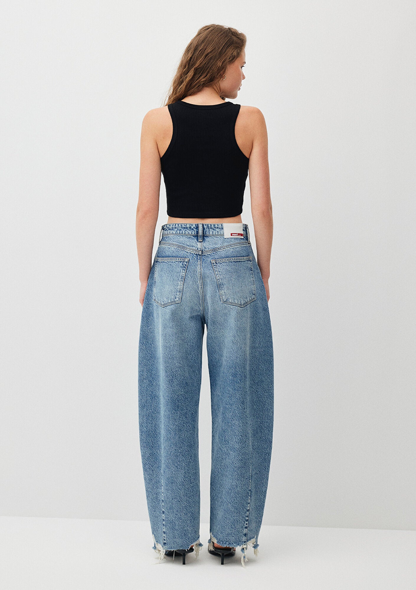 【IONSEOUL】Mega Hip Original Washed Denim Pants 4JH276 IONSEOUL】Mega Hip Original Washed Denim Pants 4JH276