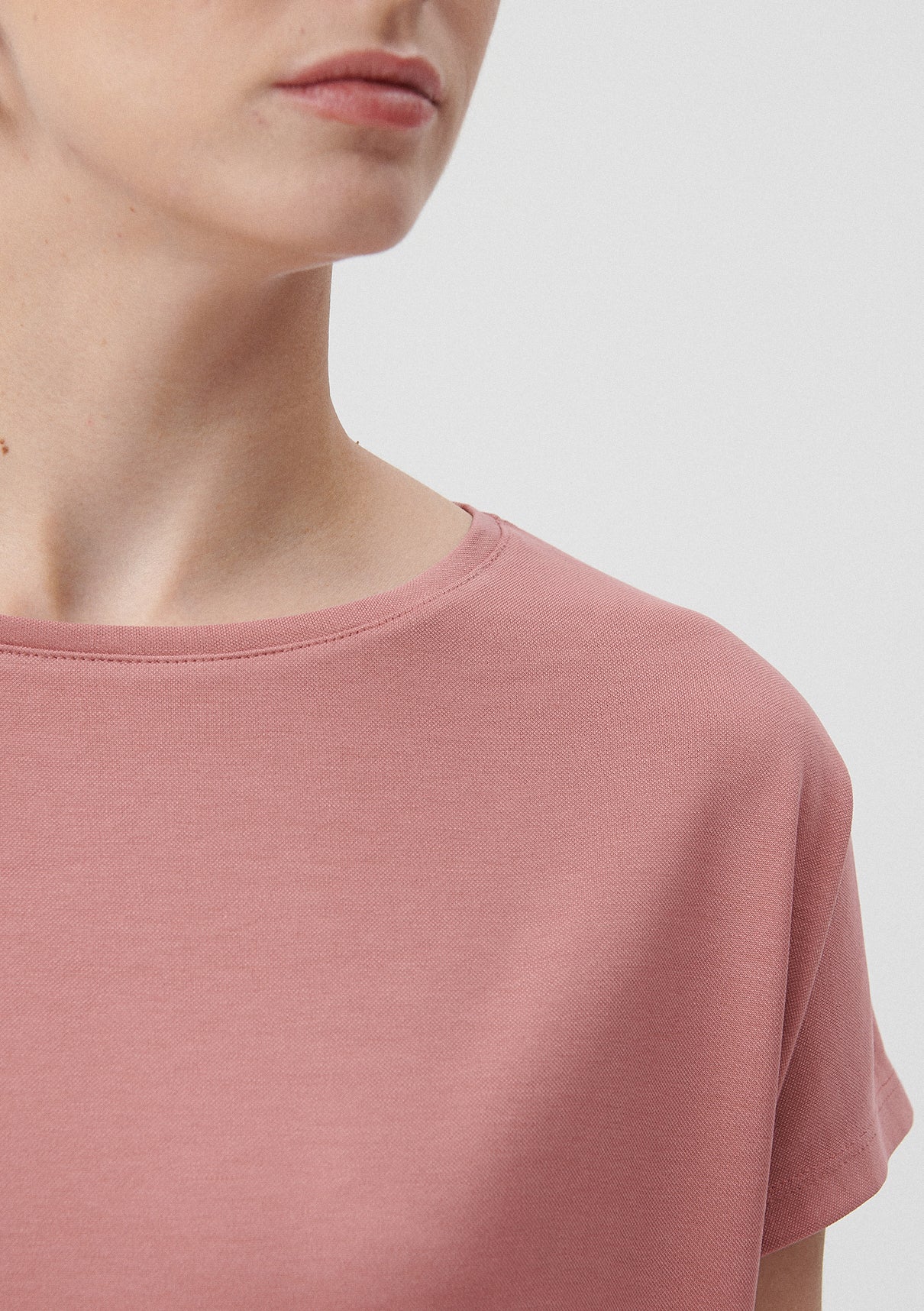 Pink Variant Lux Touch Pink T-Shirt Mavi