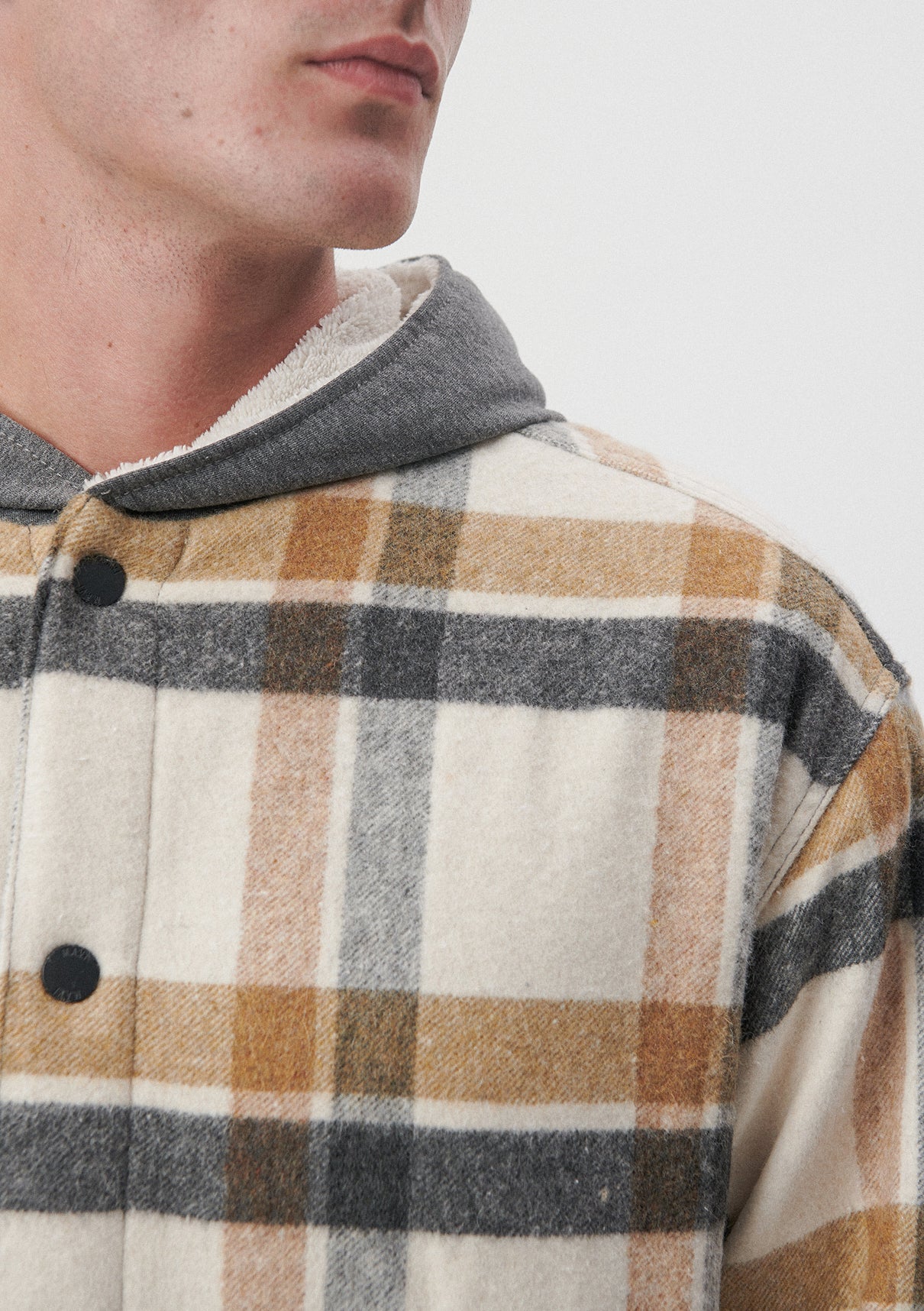 Jocket Bedge Color Beige Checkered Jacket Mavi