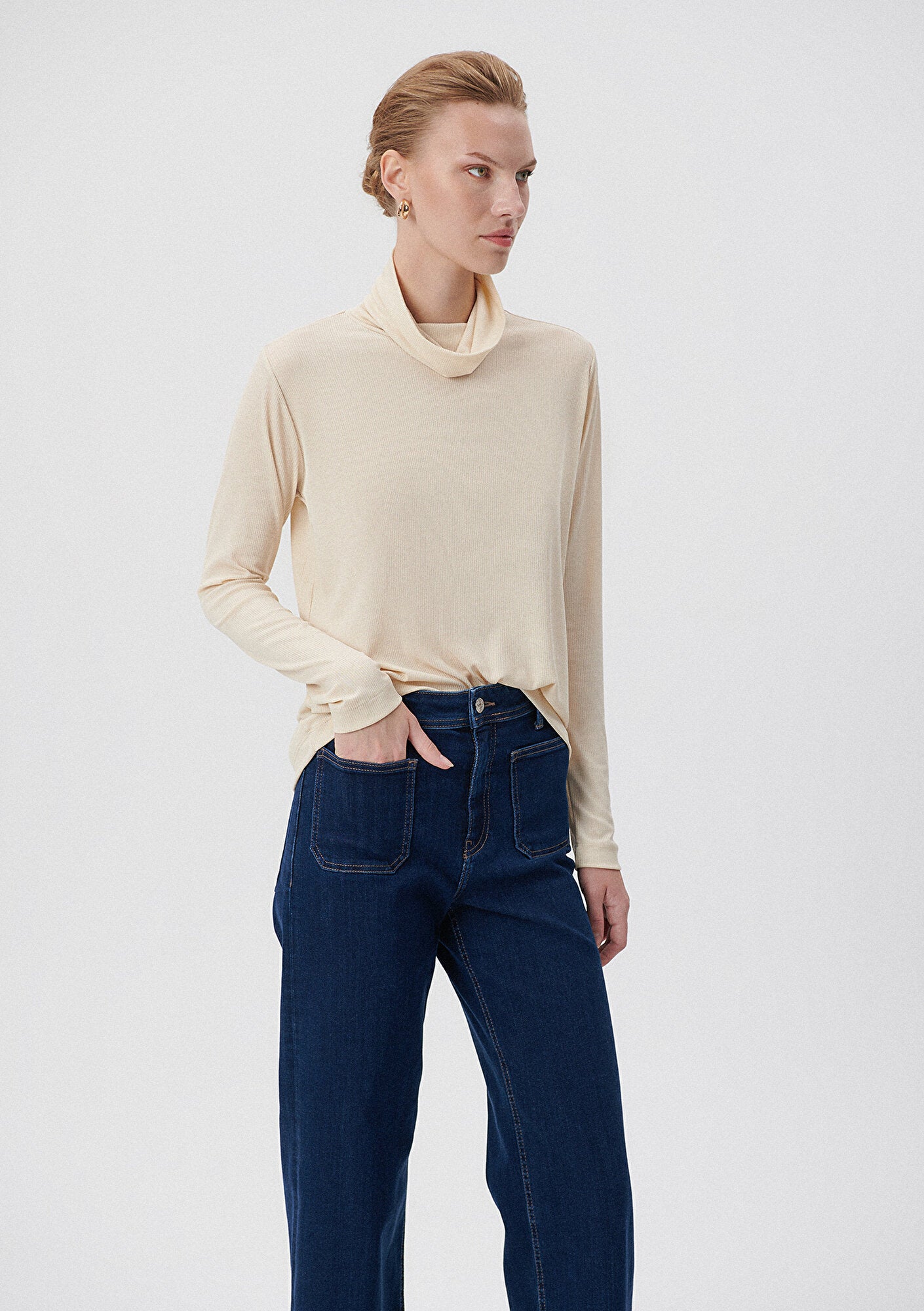 High Neck Off White T-Shirt Mavi - Main Image